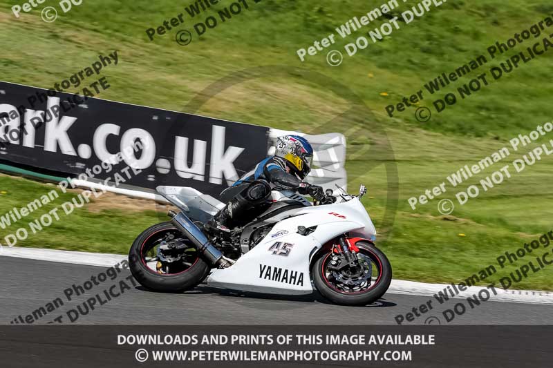 cadwell no limits trackday;cadwell park;cadwell park photographs;cadwell trackday photographs;enduro digital images;event digital images;eventdigitalimages;no limits trackdays;peter wileman photography;racing digital images;trackday digital images;trackday photos